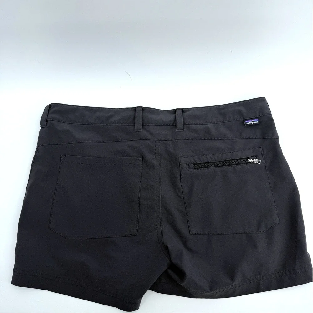 Patagonia Shorts‎ 4 Inch Inseam Size 6 Black Womens Hiking Outdoor Stretch